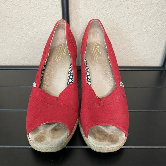TOMS Red Espadrille Wedge Heels-Womens 11 - Picture 2 of 8